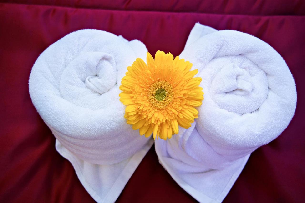 Villa Grand Hotel Near Kempegowda International Airport Devanahalli Exteriör bild