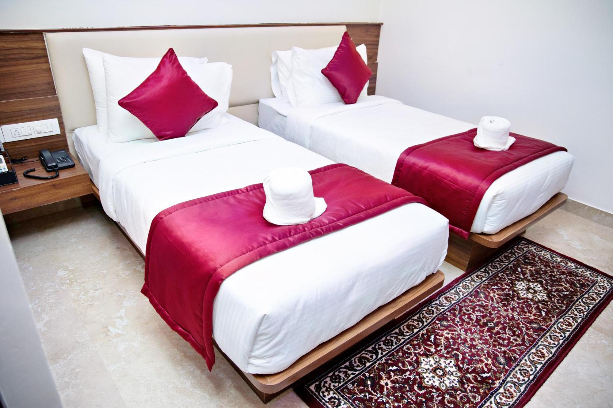 Villa Grand Hotel Near Kempegowda International Airport Devanahalli Exteriör bild