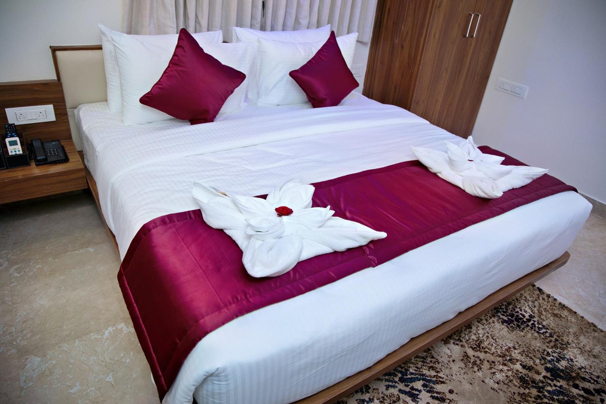 Villa Grand Hotel Near Kempegowda International Airport Devanahalli Exteriör bild